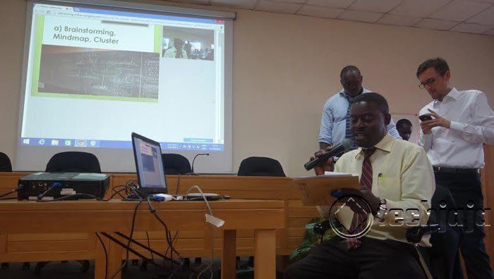 Teacher from Lake Side College Addressing the online and live Audiences