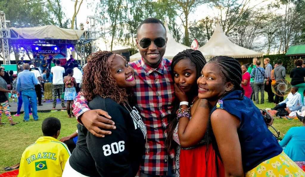 Blankets and Wines Uganda Roke Telkom1