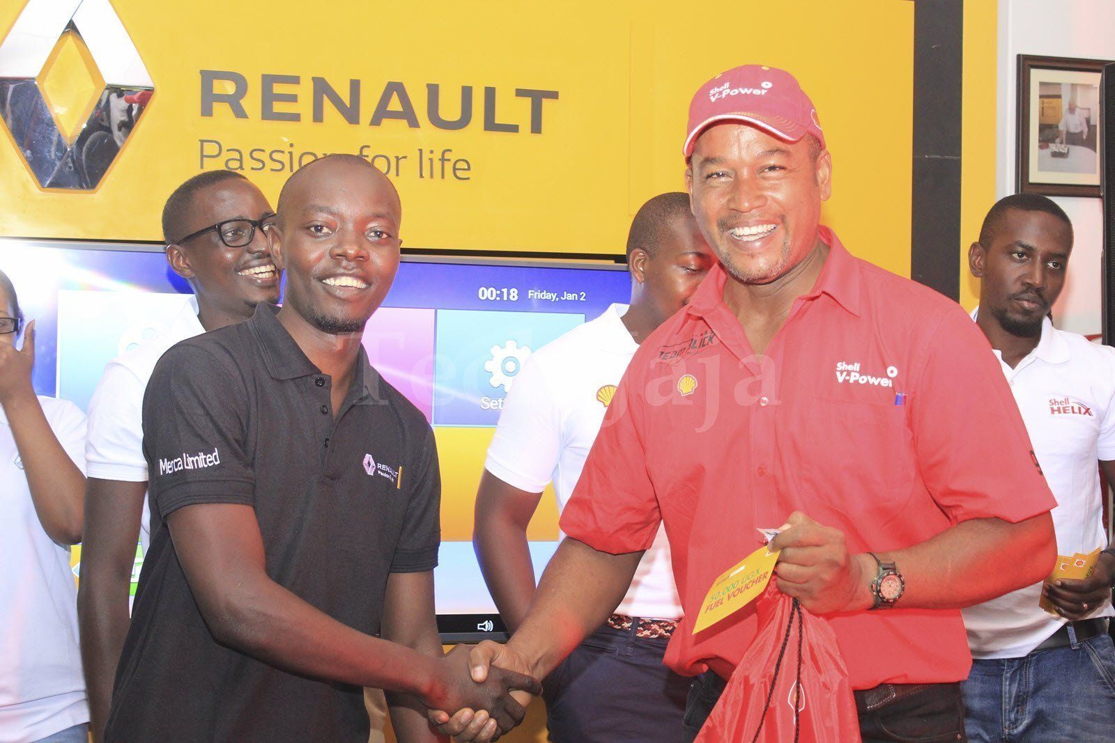 Motorcross veteran arthur blick hands over a helix gift hamper