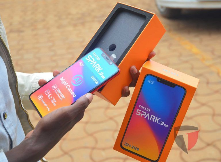 tecno spark 3 pro out of the box