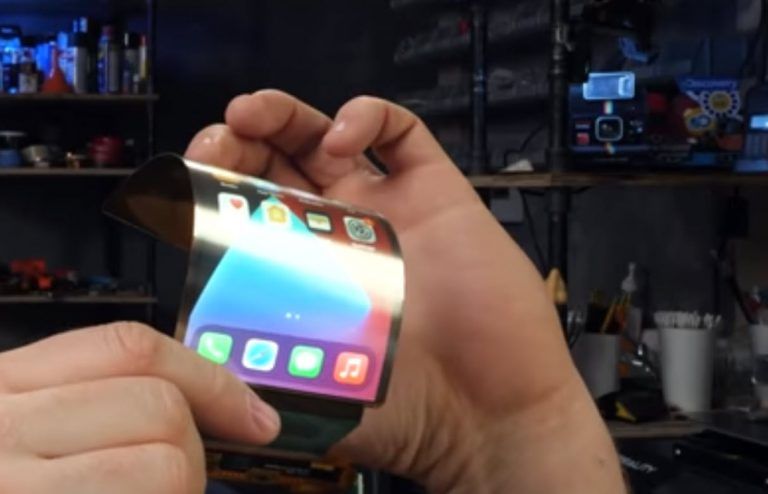 foldable iPhone