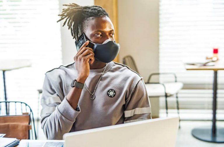 the LG PuriCare Wearable Air Purifier mask