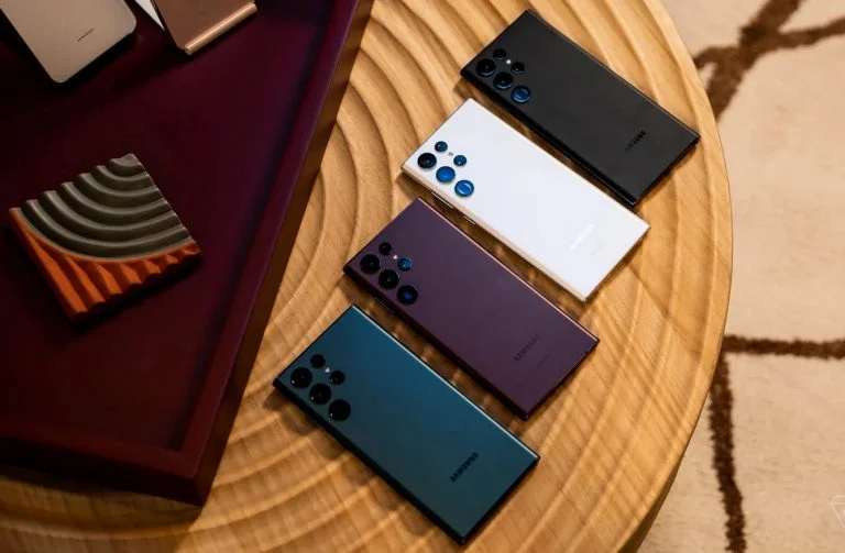 Samsung ’s Galaxy S22 Ultra colors S25 Ultra